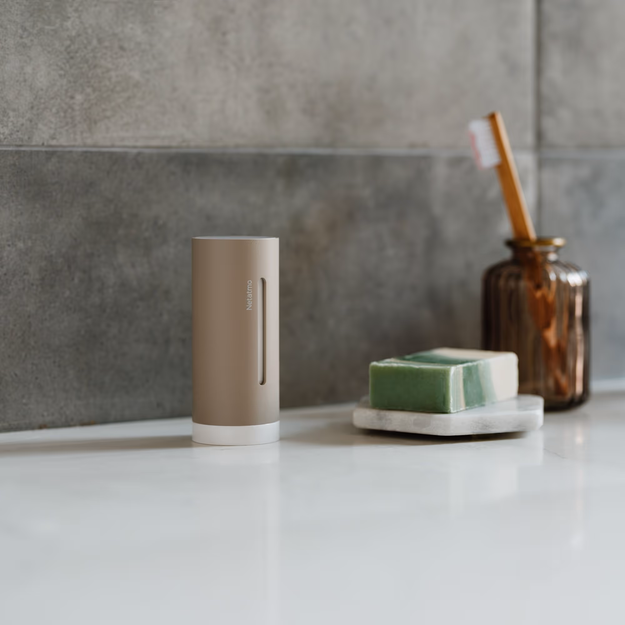 Pair the Indoor Module with your Weather Station.